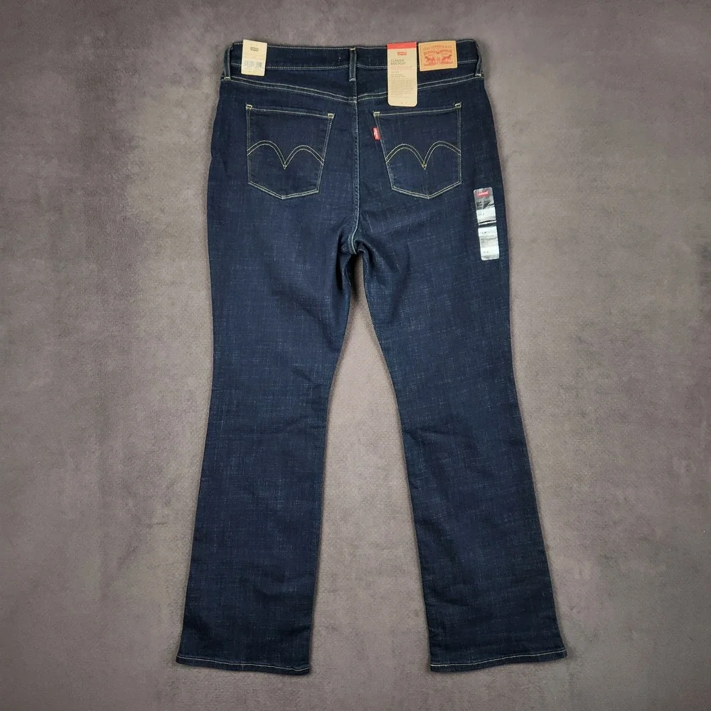 Levis Classic Bootcut Jeans Womens 14‎ M 32x32 Dark Wash Island Rinse Blue NEW